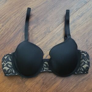 Wacoal Black and Cream Lace Bra Size 34B
